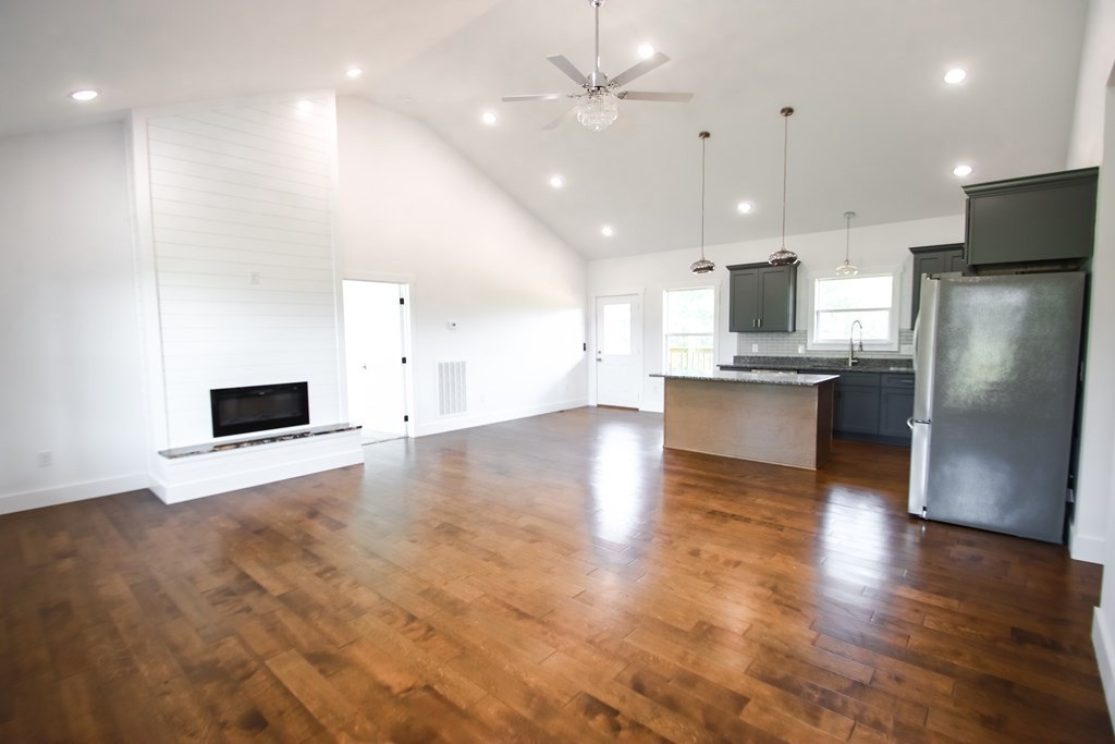 14181 Old Kentucky Road