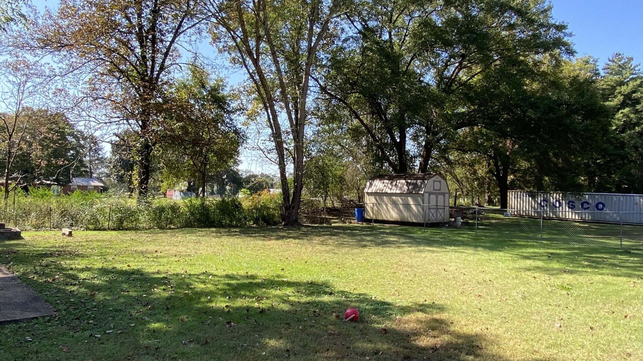 208 Thrasher Pike
