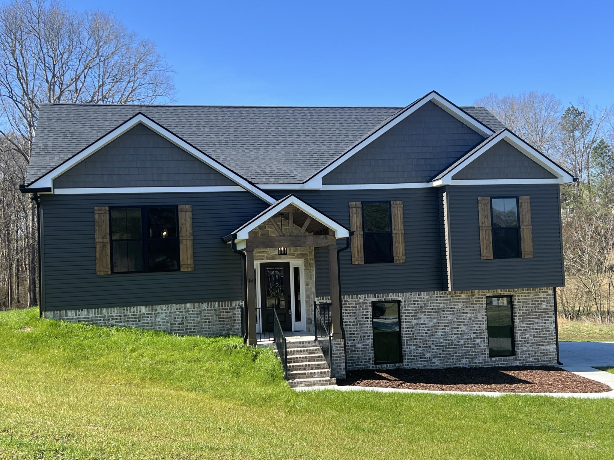 Listing image 4
