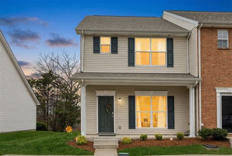Photo of 219 Northcrest Commons Cir, Nashville, TN 37211 (MLS # 3145559)