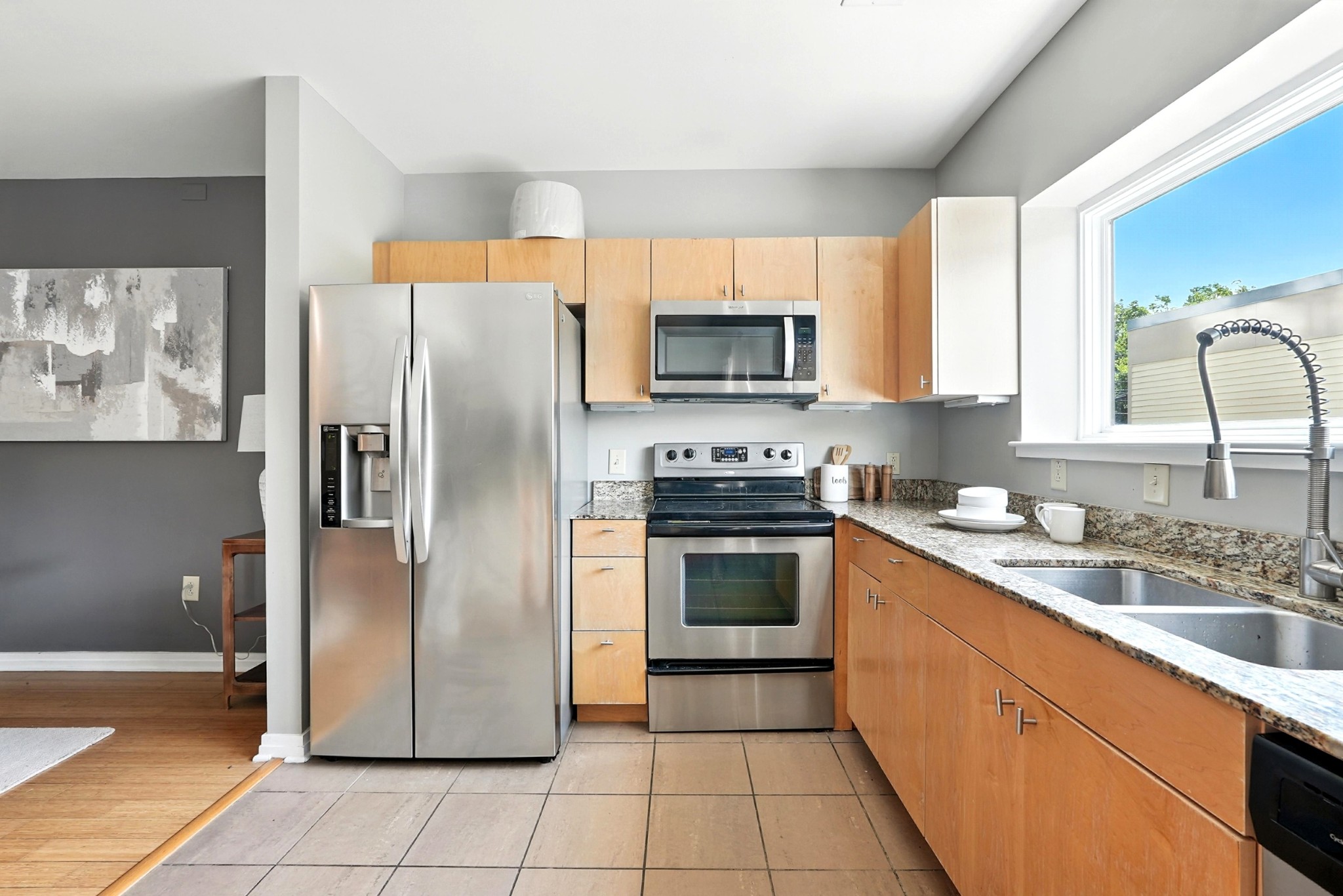 1101 18th Ave S 202
