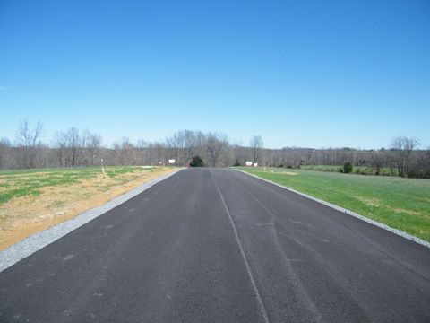 259 Daniel Lane Westmoreland TN 37186