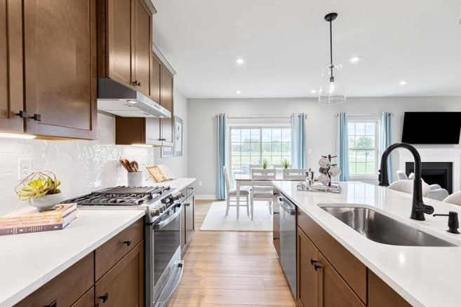 2294 Brumby Loop