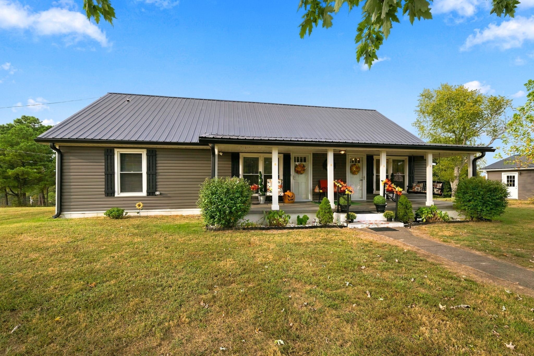 2412 Maysville Rd
