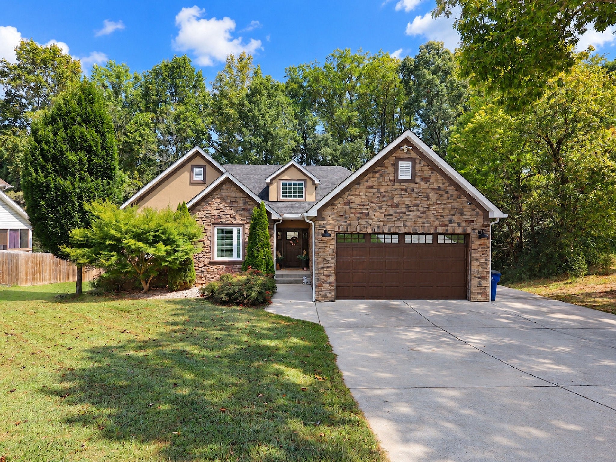 167 Neely Cir NE
