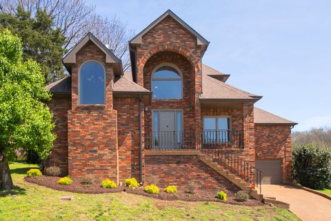 615 Summerwind Cir Nashville TN 37215