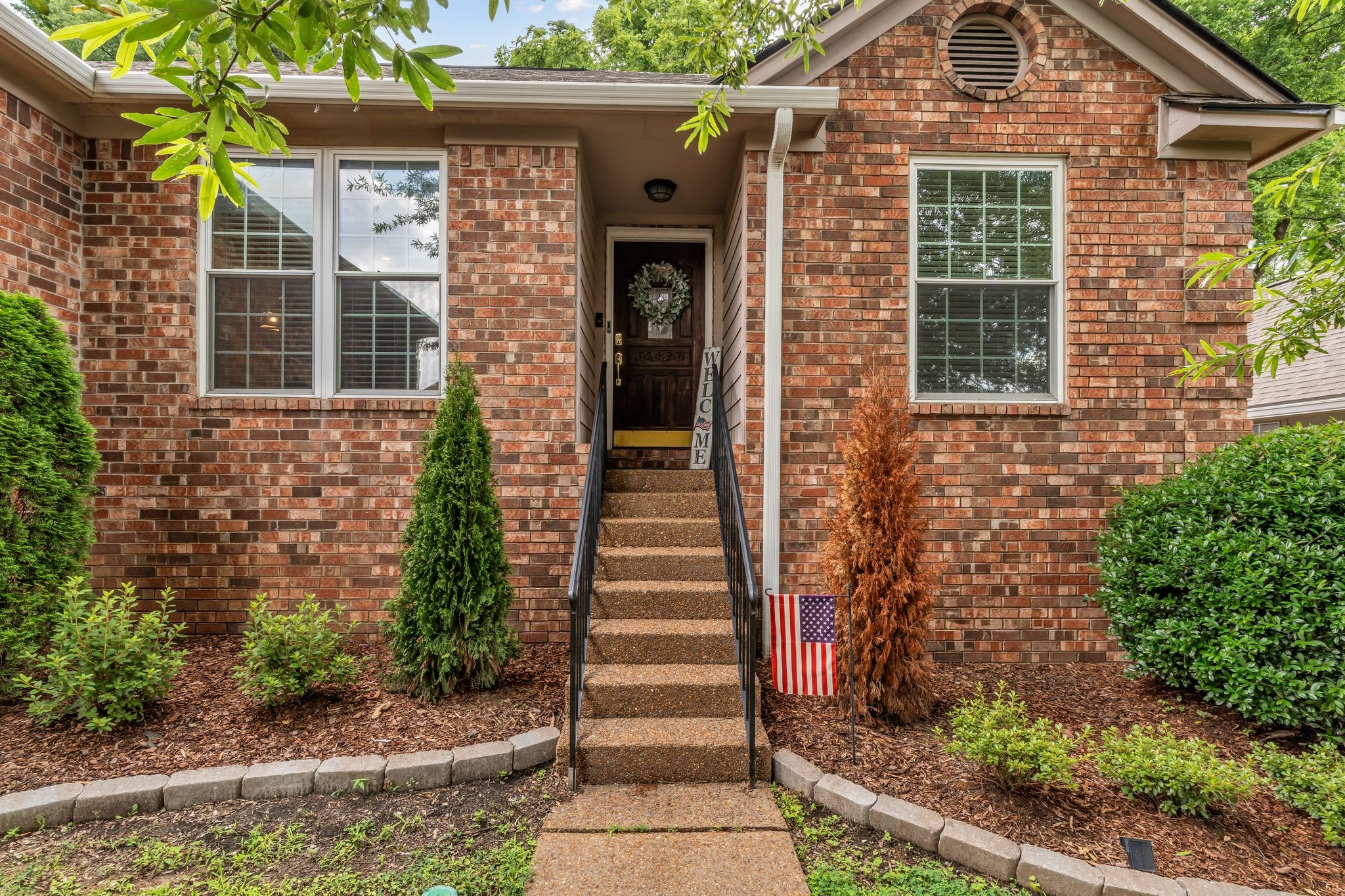 3420 Parkwood Ct