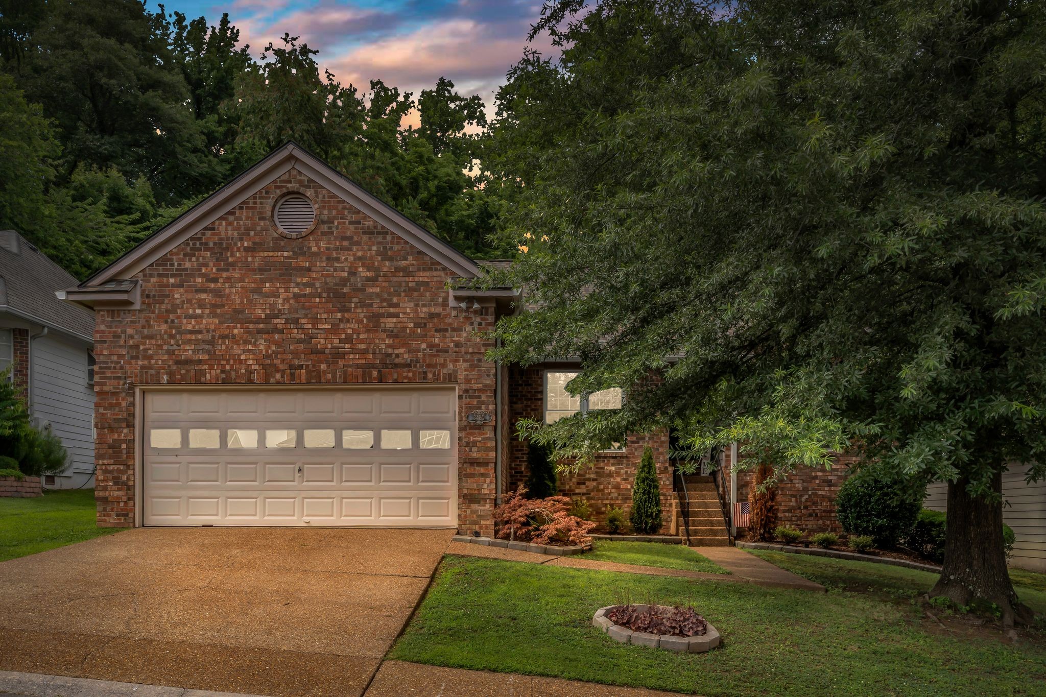 3420 Parkwood Ct