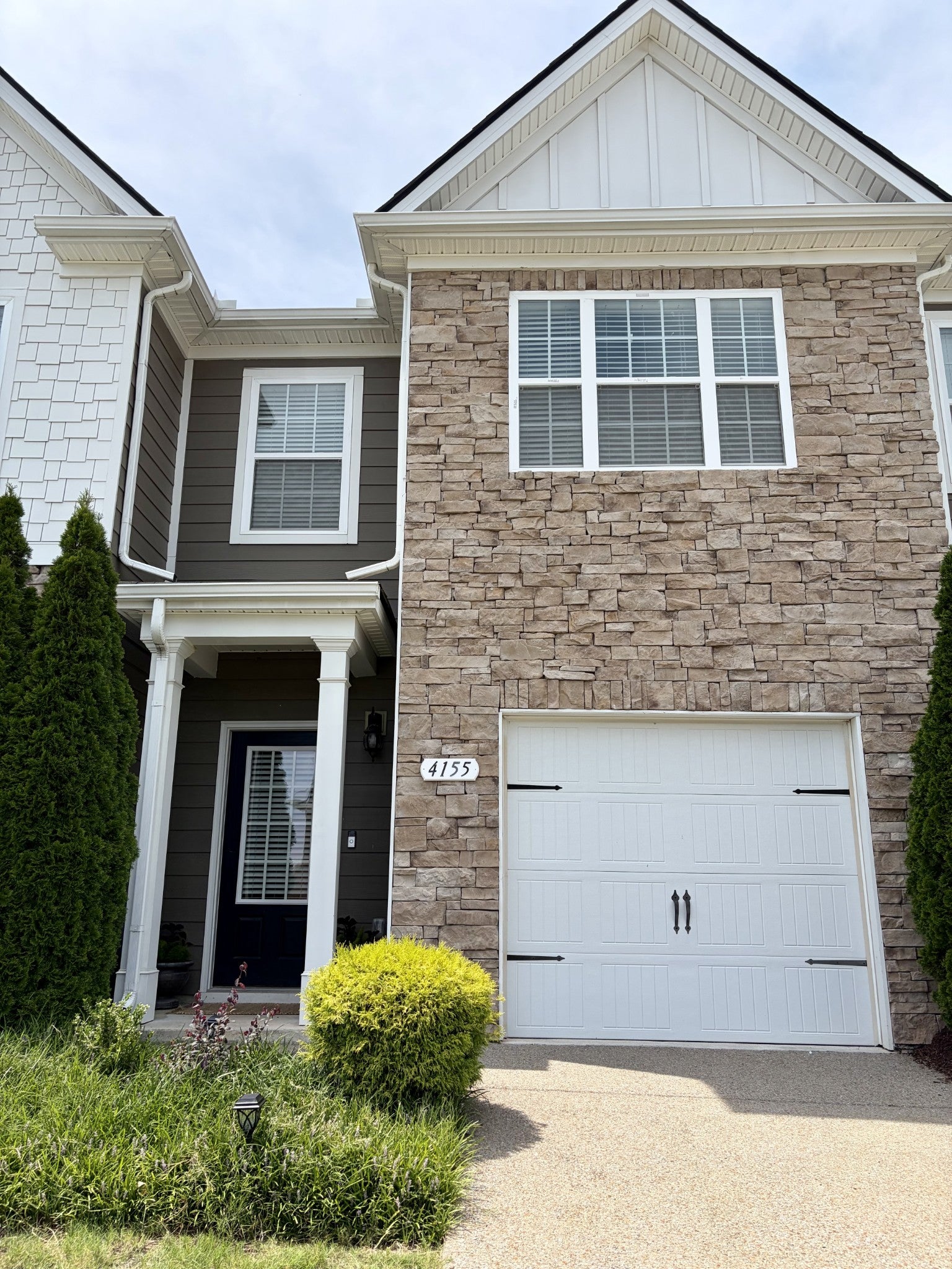 4155 Grapevine Loop
