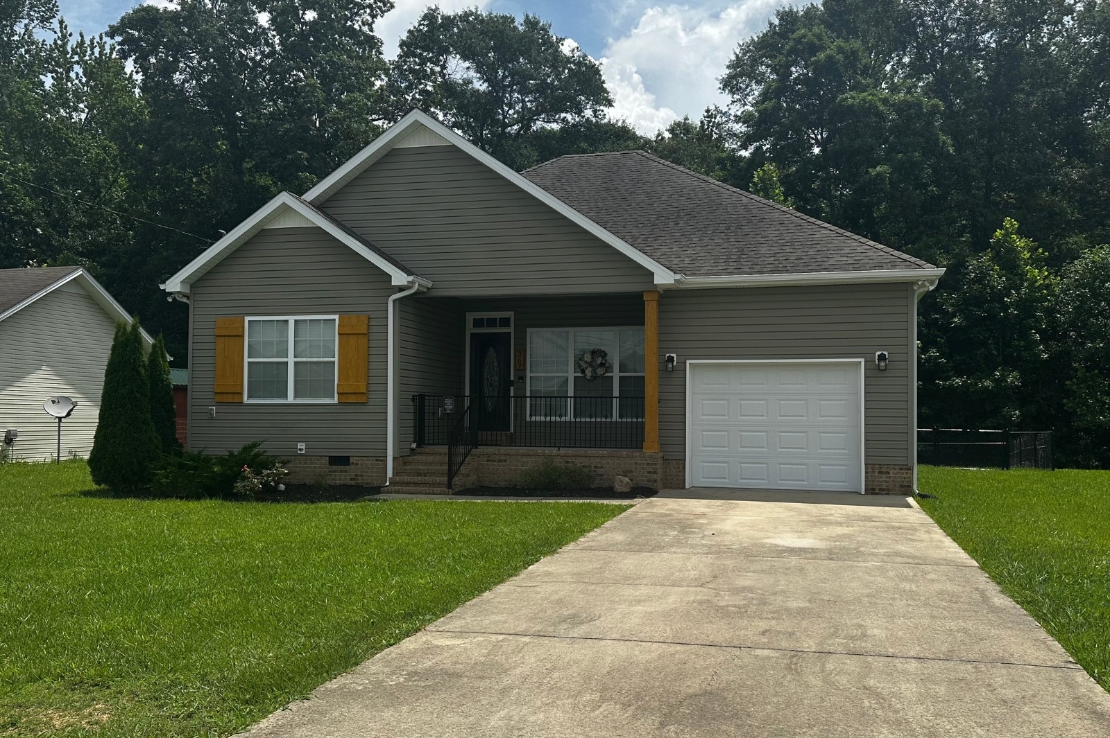 367 John Mark Ct