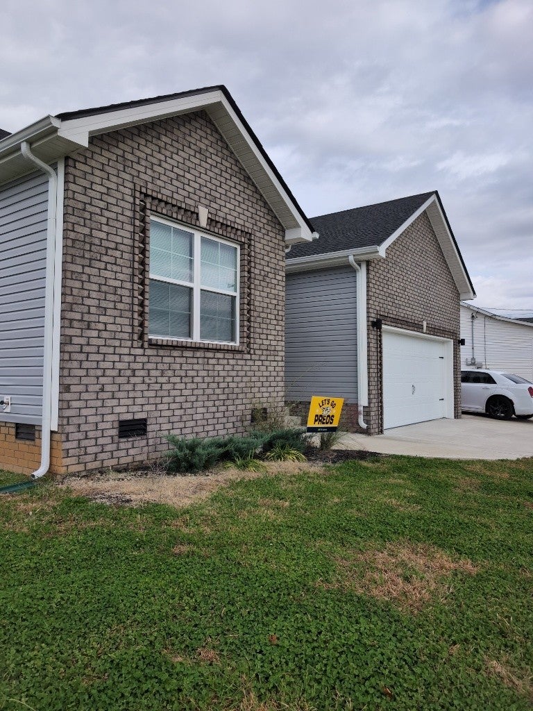 1113 Hand Ct