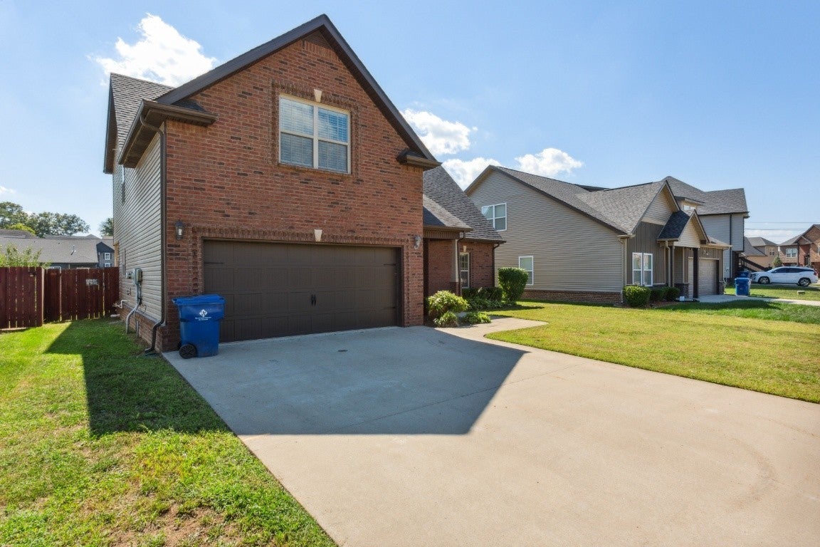 1275 Golden Eagle Way