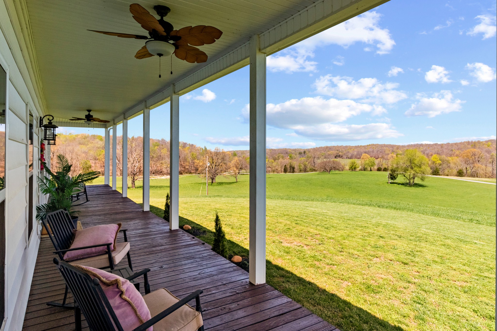 185 Thompson Rd