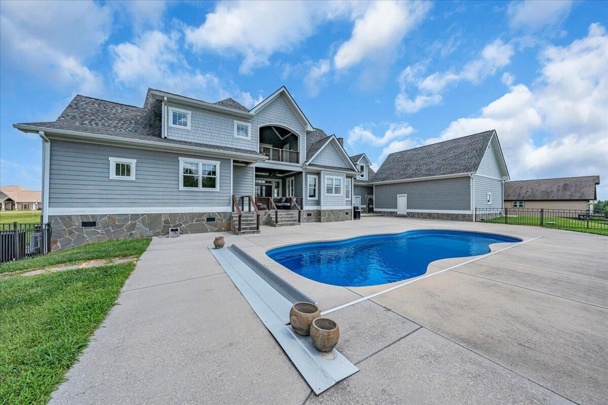 1945 Jasper Highlands Boulevard