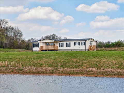 560 Old Huntsville Rd Fayetteville TN 37334