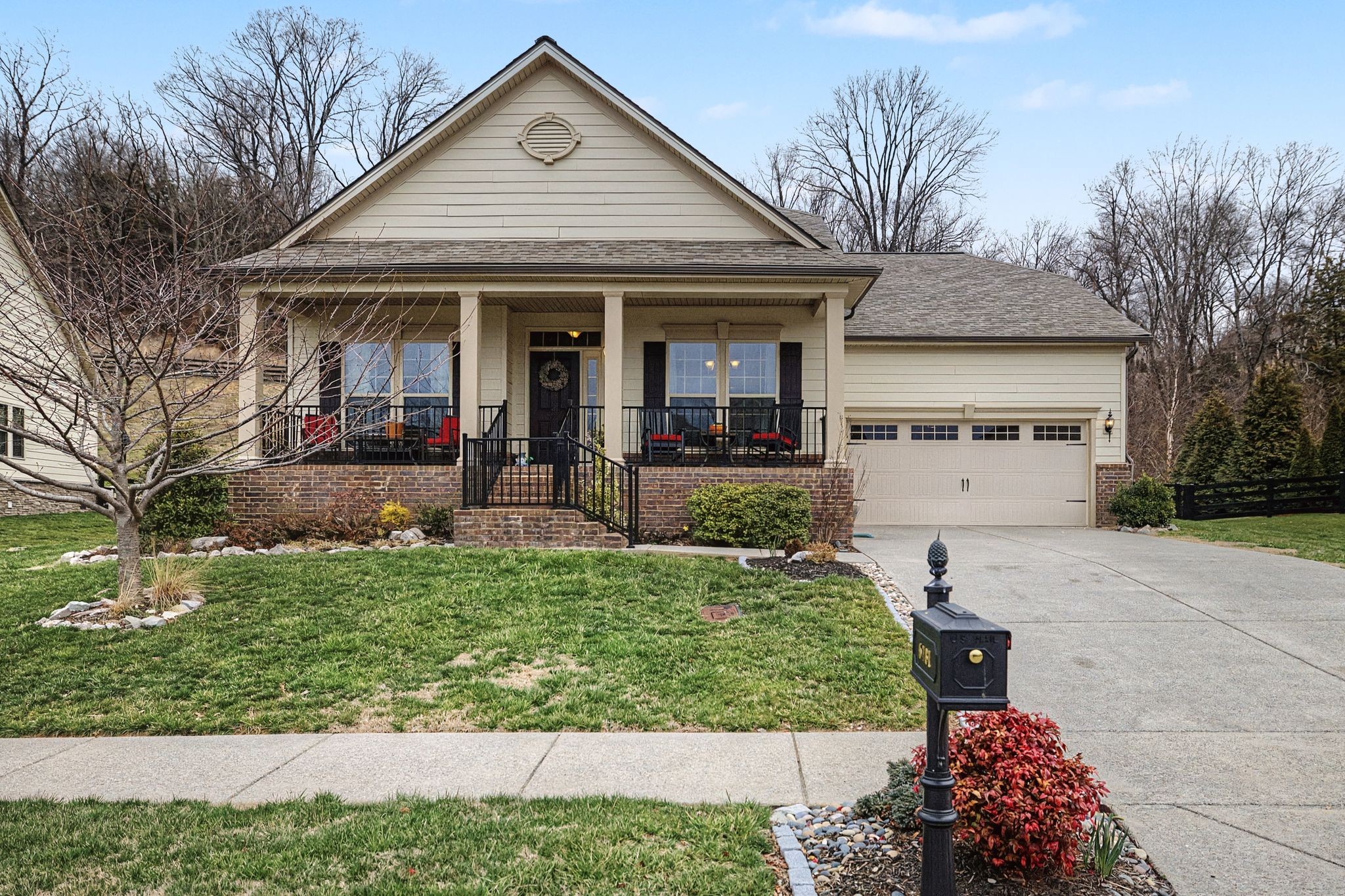 6781 Pleasant Gate Ln