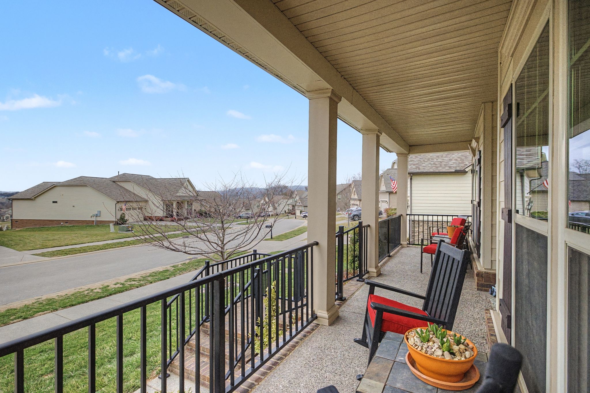 6781 Pleasant Gate Ln