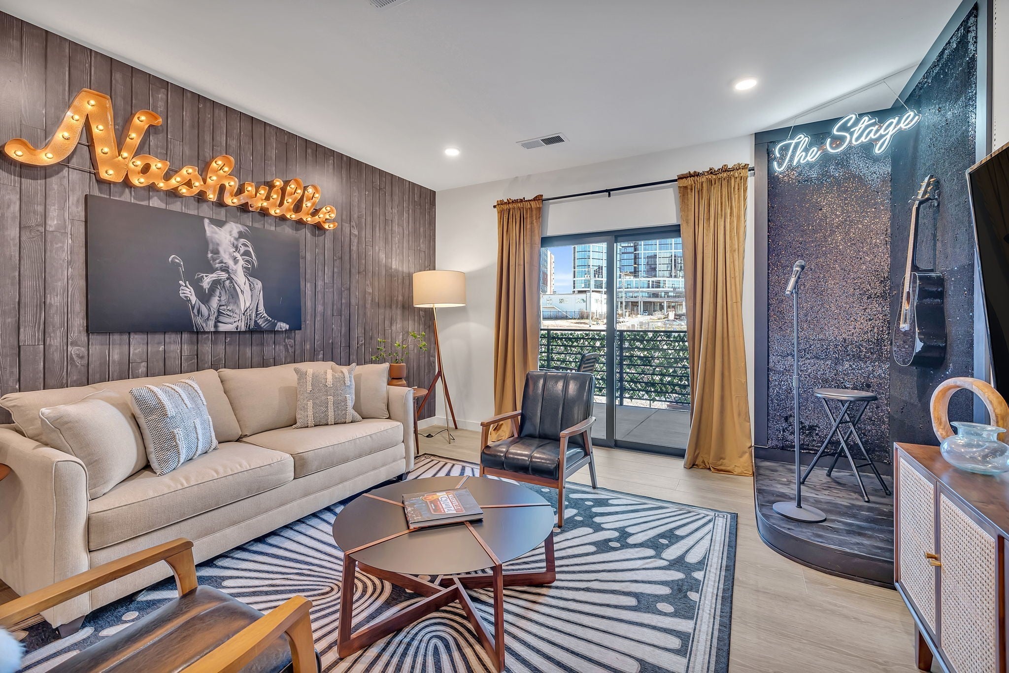 635 7th Ave S 318 - home for sale