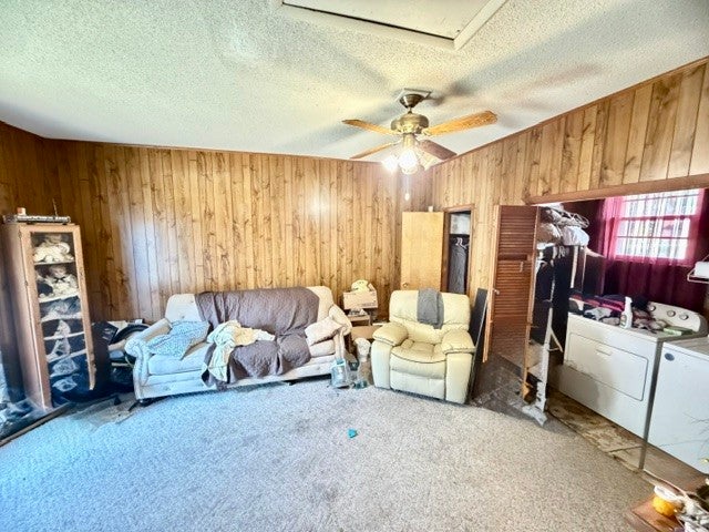 107 Highland Dr