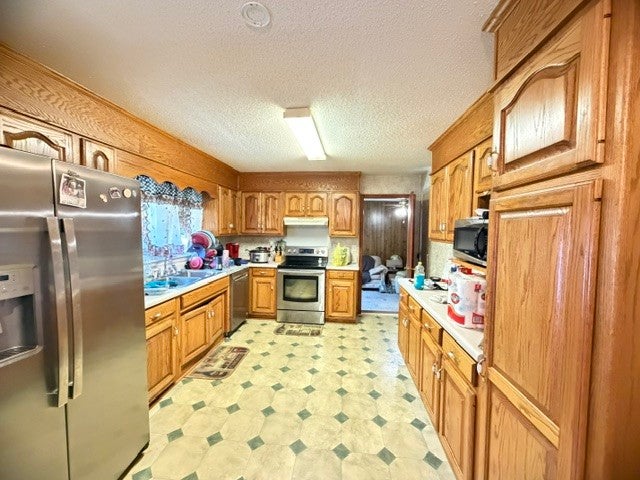 107 Highland Dr