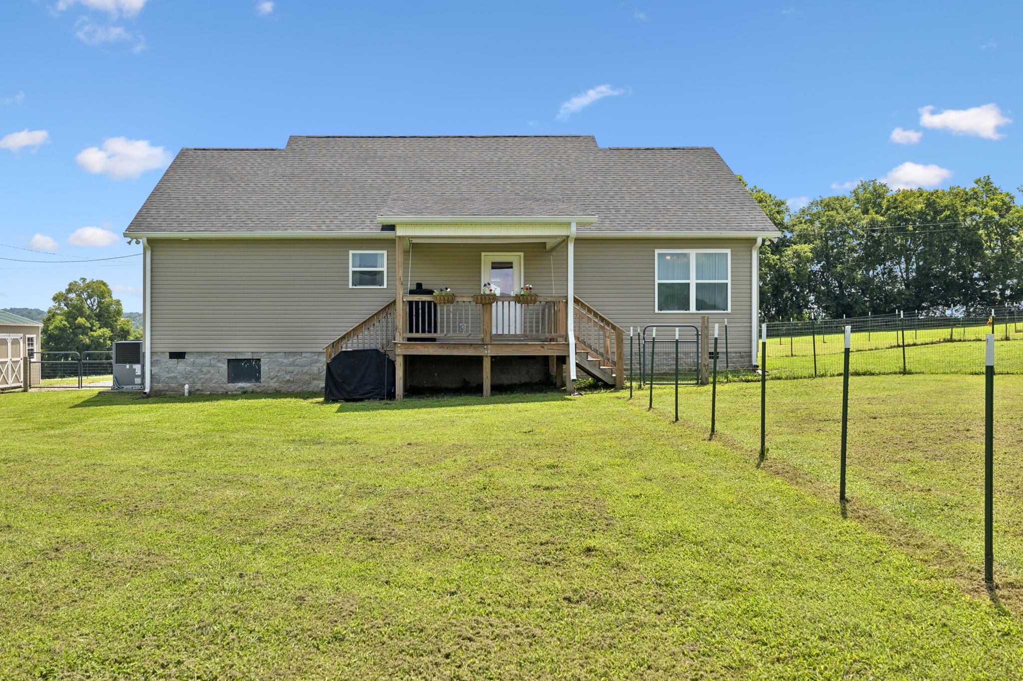 Cornersville, Tennessee 37047, United States, 3 Bedrooms Bedrooms, ,2 BathroomsBathrooms,Residential,Active,160783