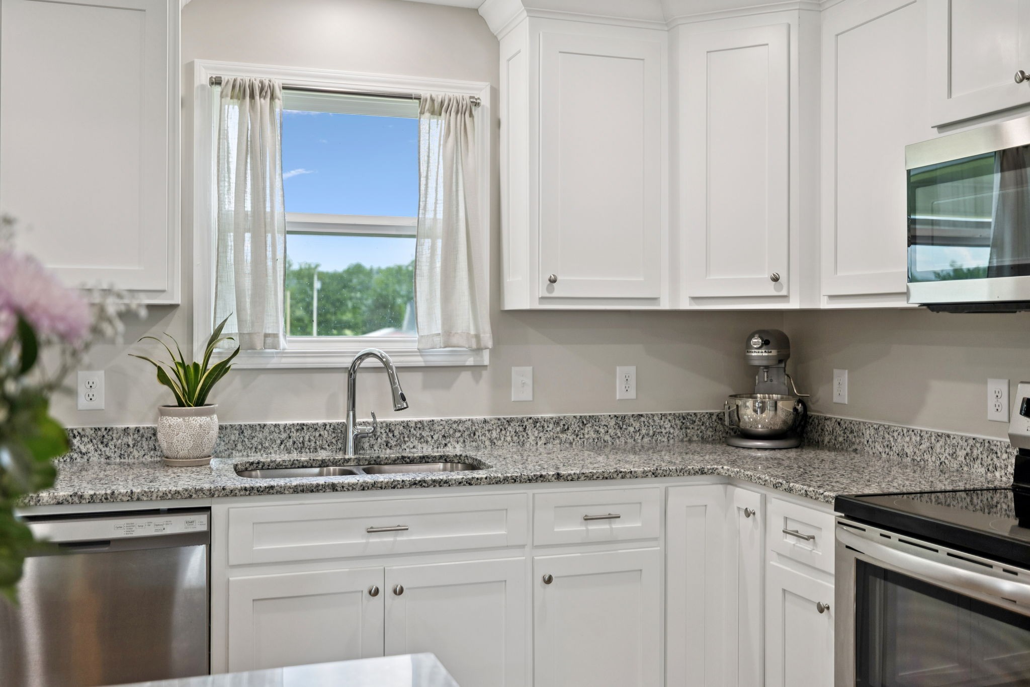 Cornersville, Tennessee 37047, United States, 3 Bedrooms Bedrooms, ,2 BathroomsBathrooms,Residential,Active,160783