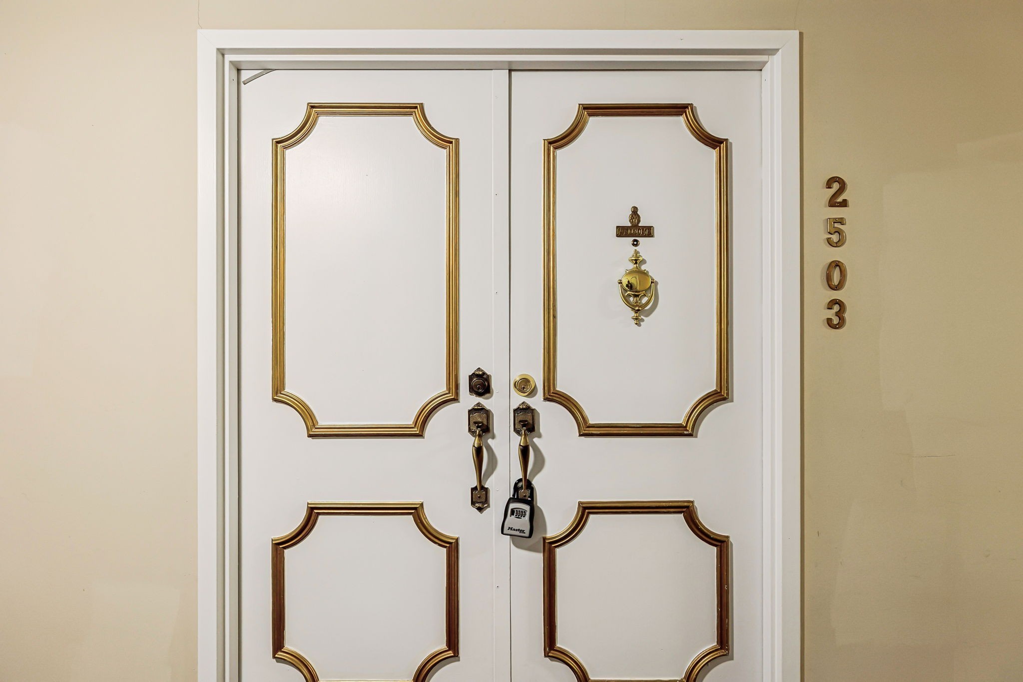 200 Sanders Ferry Rd 2503