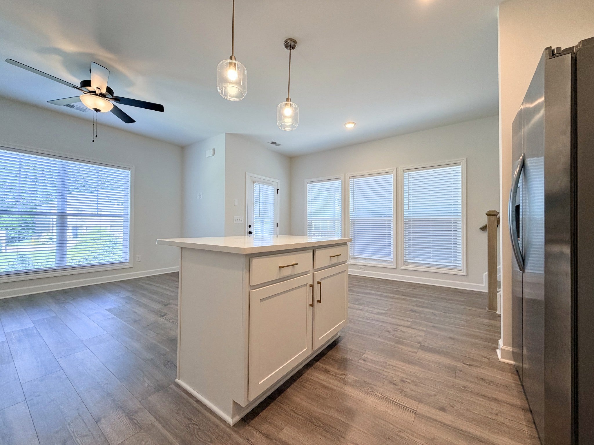 245 Holywell Dr
