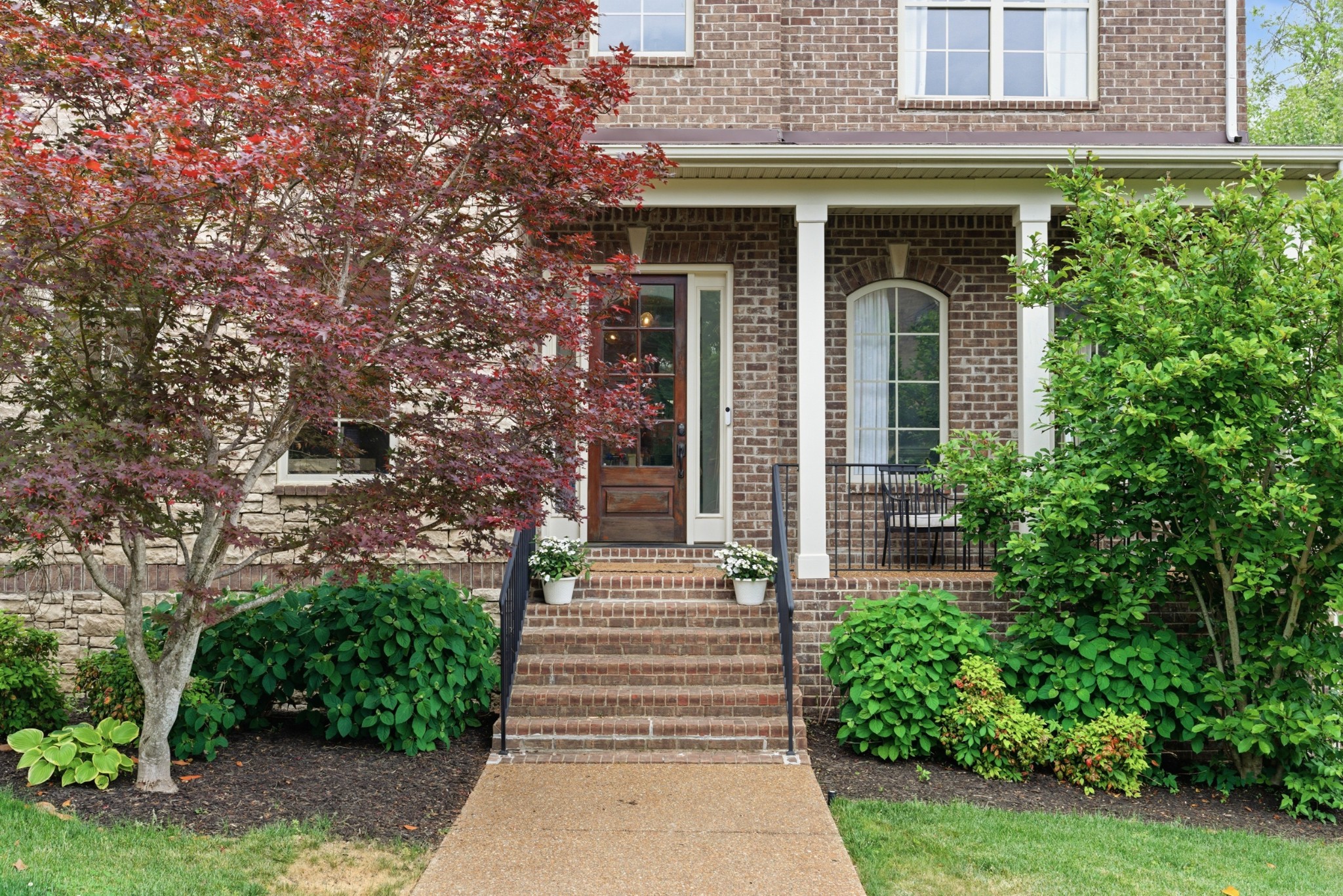 548 Summit Oaks Ct