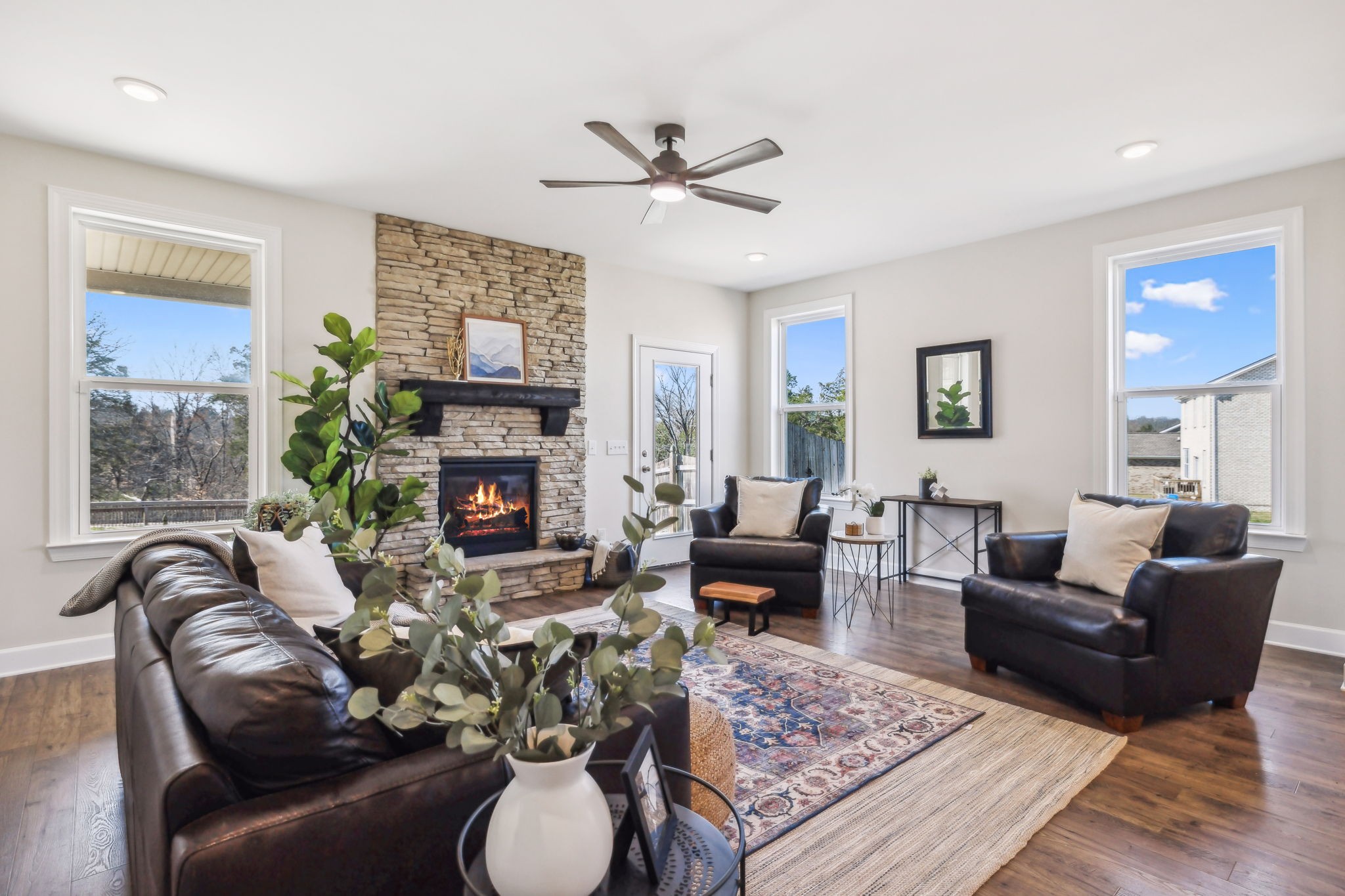 Mount Juliet, Tennessee 37122, United States, 4 Bedrooms Bedrooms, ,4 BathroomsBathrooms,Residential,Coming Soon,96234