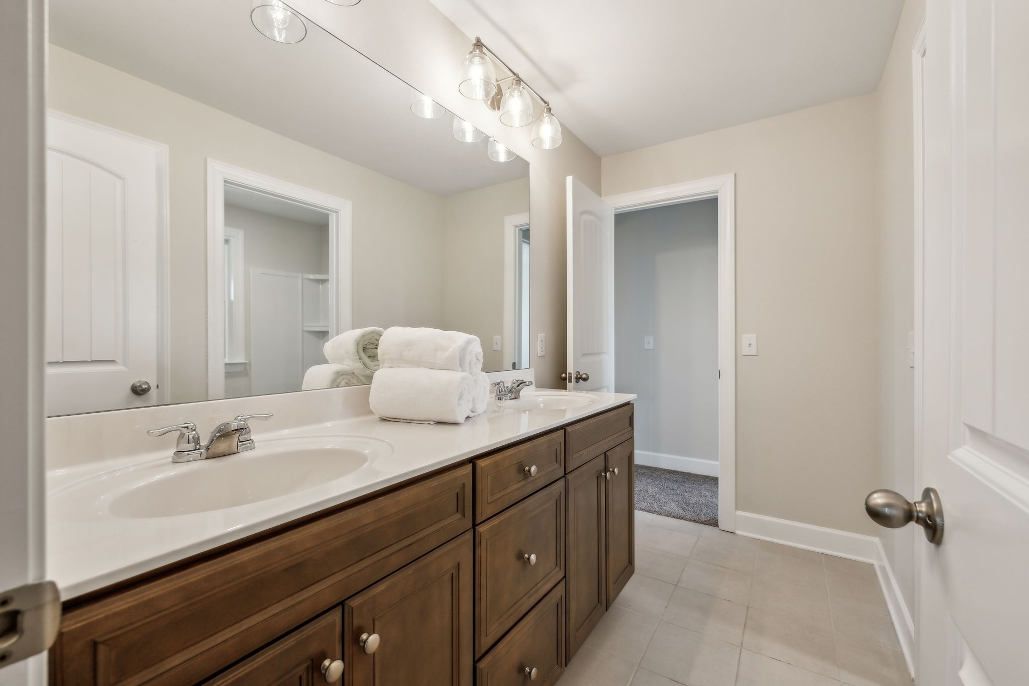 Mount Juliet, Tennessee 37122, United States, 4 Bedrooms Bedrooms, ,4 BathroomsBathrooms,Residential,Coming Soon,96234