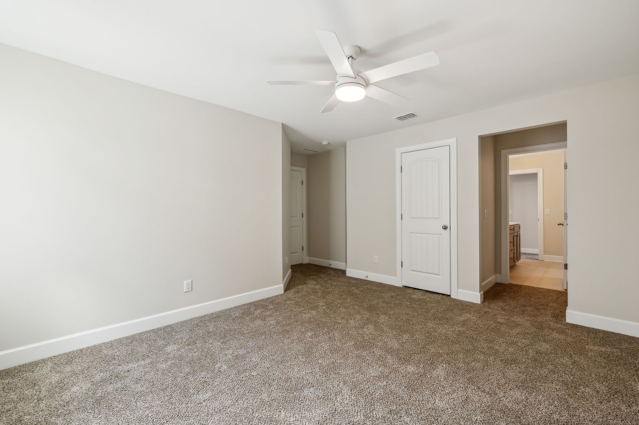 Mount Juliet, Tennessee 37122, United States, 4 Bedrooms Bedrooms, ,4 BathroomsBathrooms,Residential,Coming Soon,96234