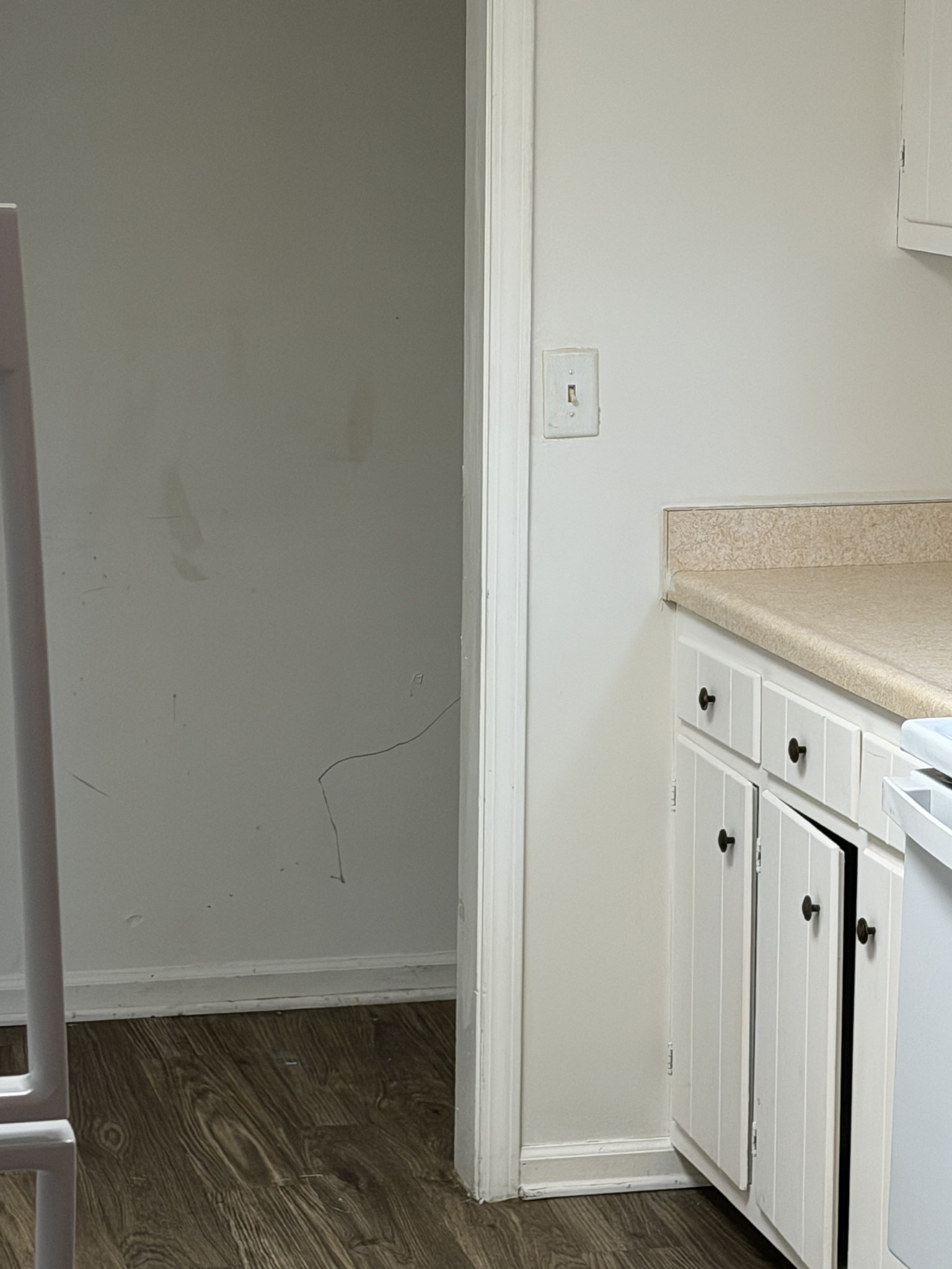 1128 N Graycroft Ave