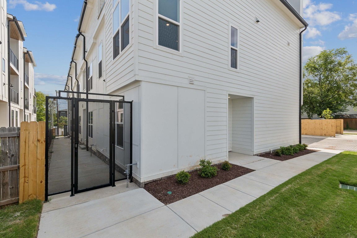 206G North 9th Street