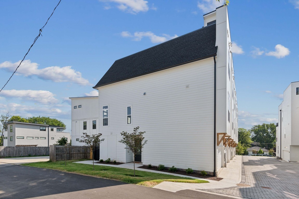 206G North 9th Street