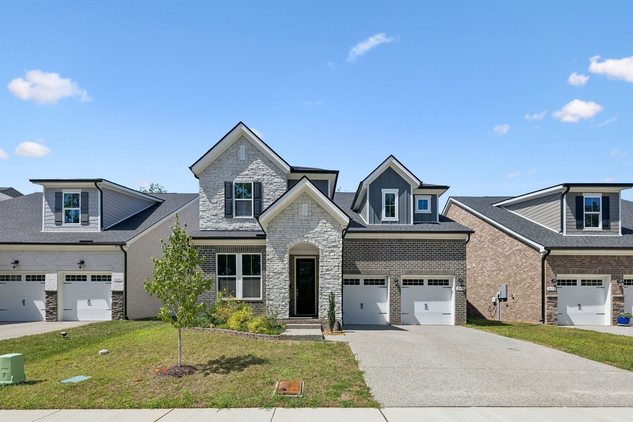 5.0-bed rental at 3676 Pierside Dr