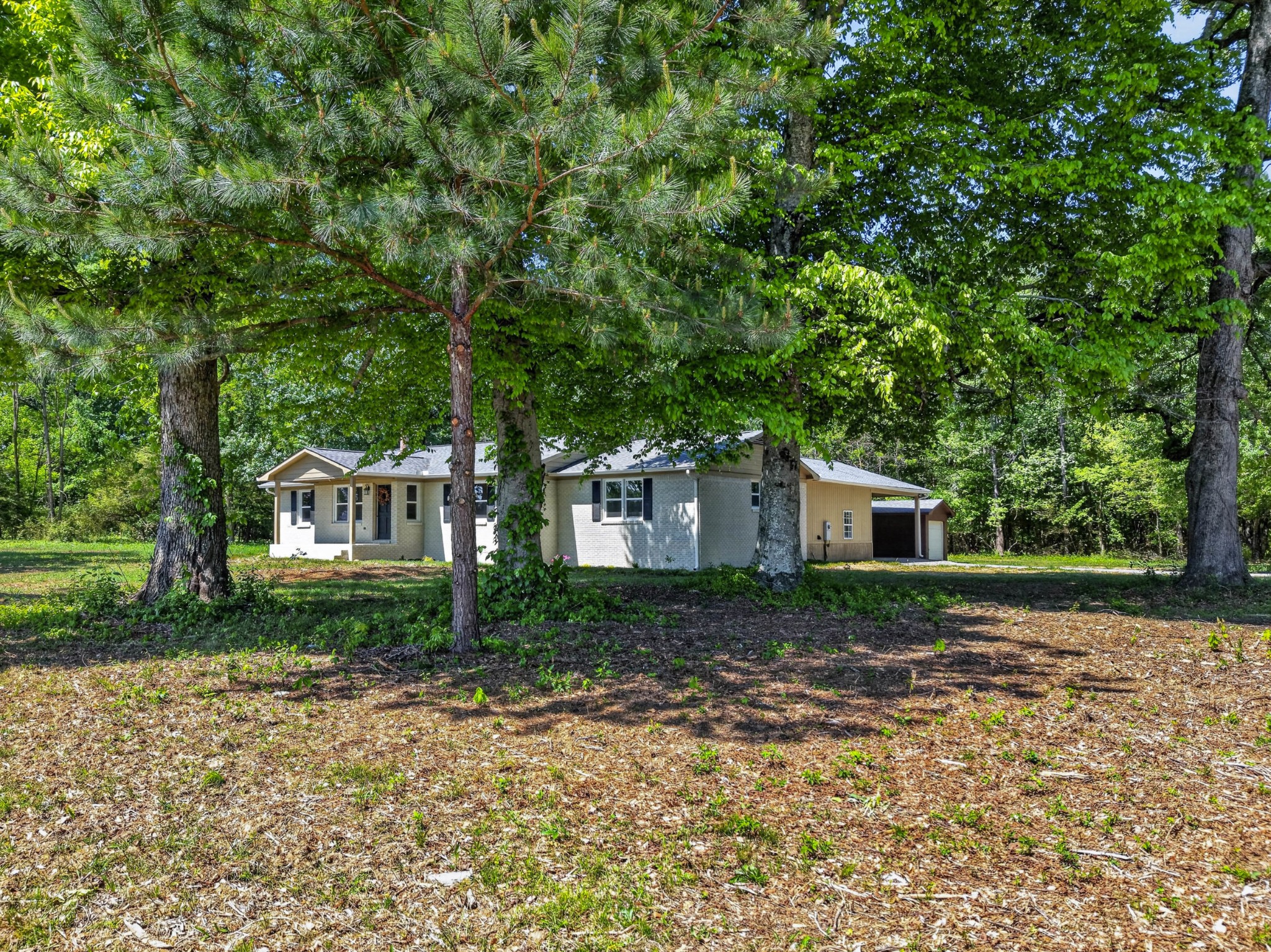 555 Ardmore Hwy