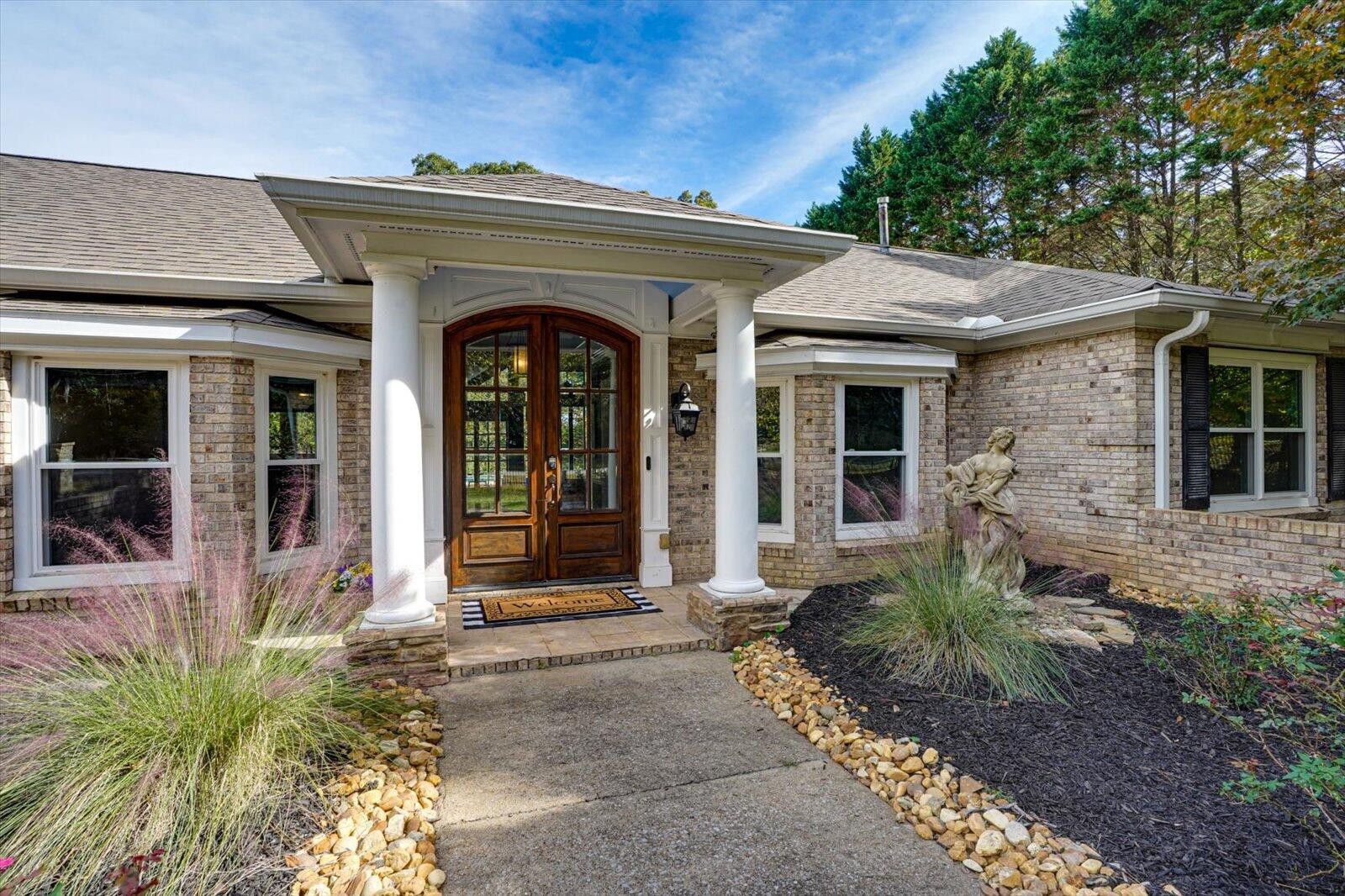 5812 Lake Resort Drive