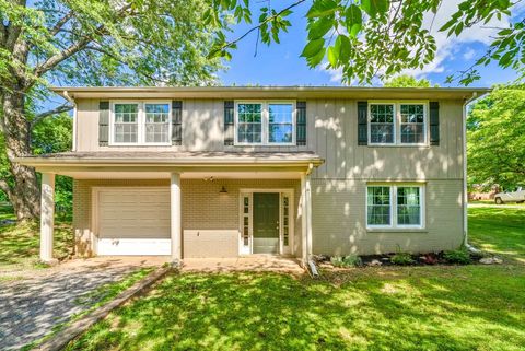 Photo of 521 Rotary Hills Ct, Clarksville, TN 37043 (MLS # 3168864)