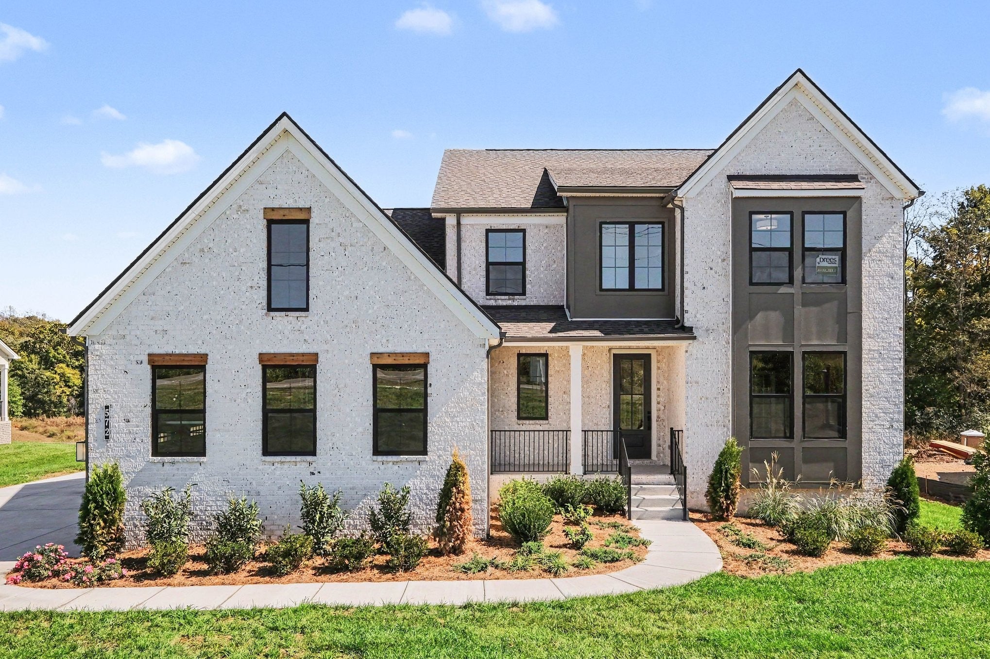 572 Baker Rd