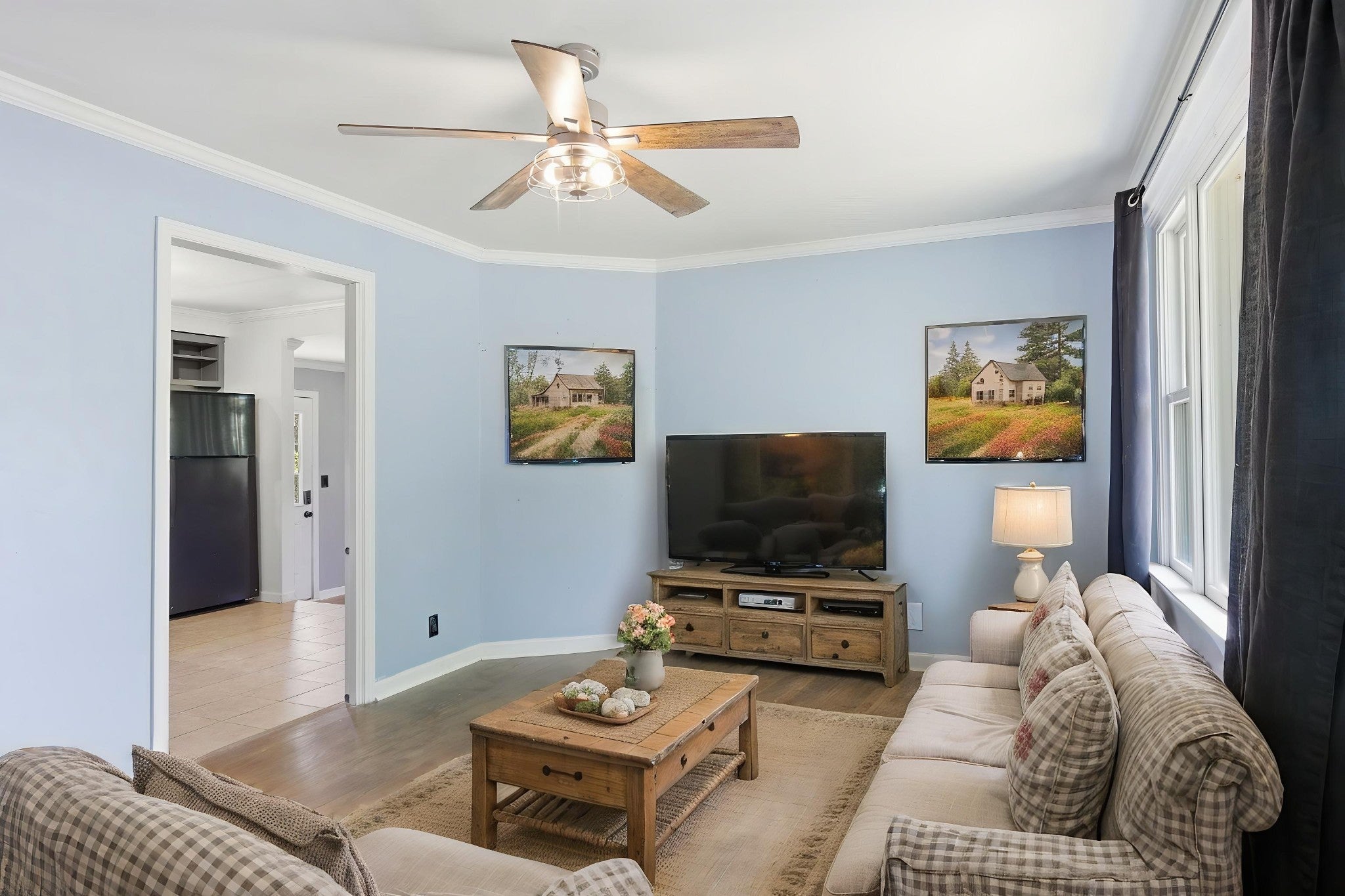 2082 Skyview Cir