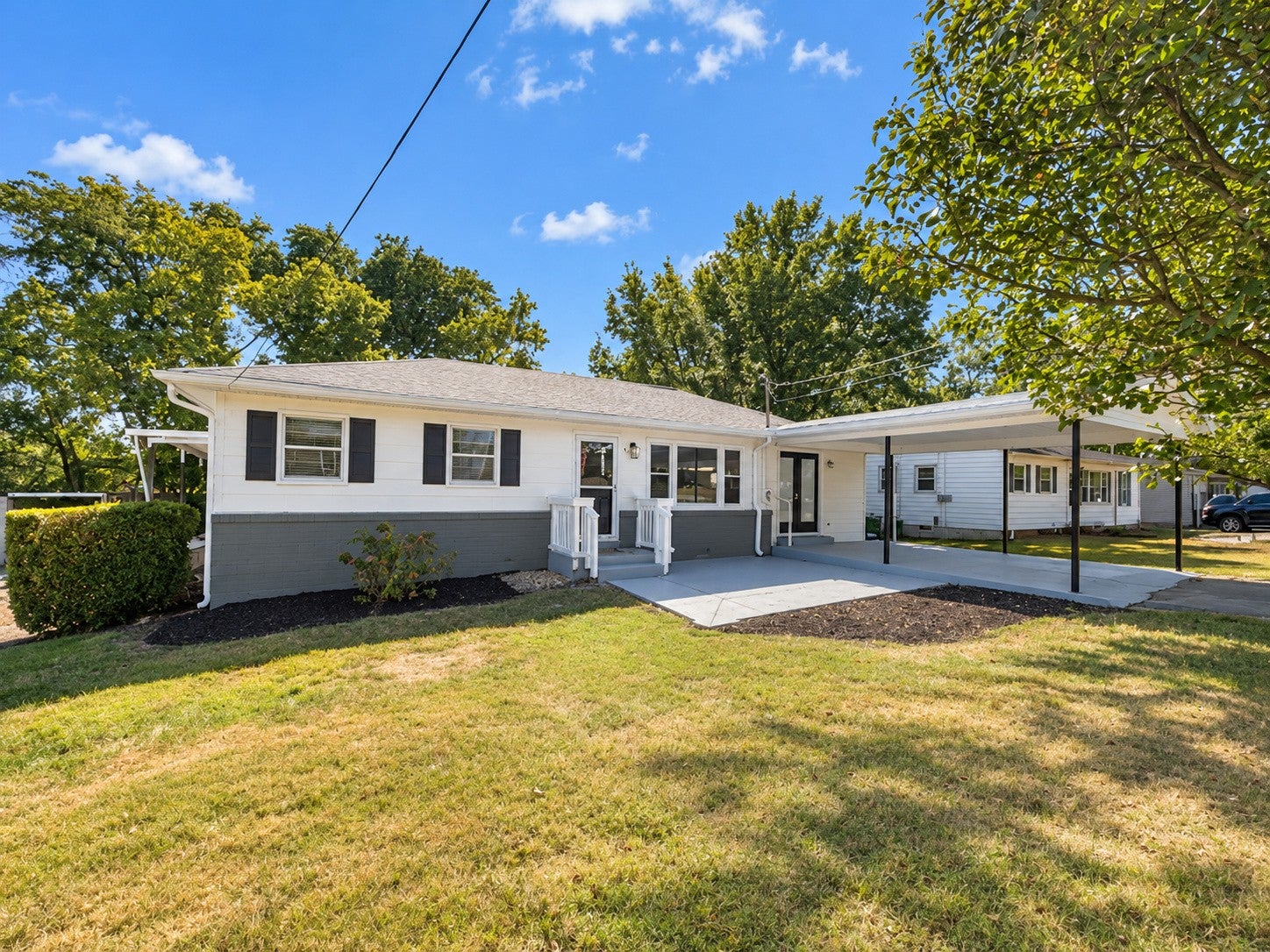 210 Rolling Rd