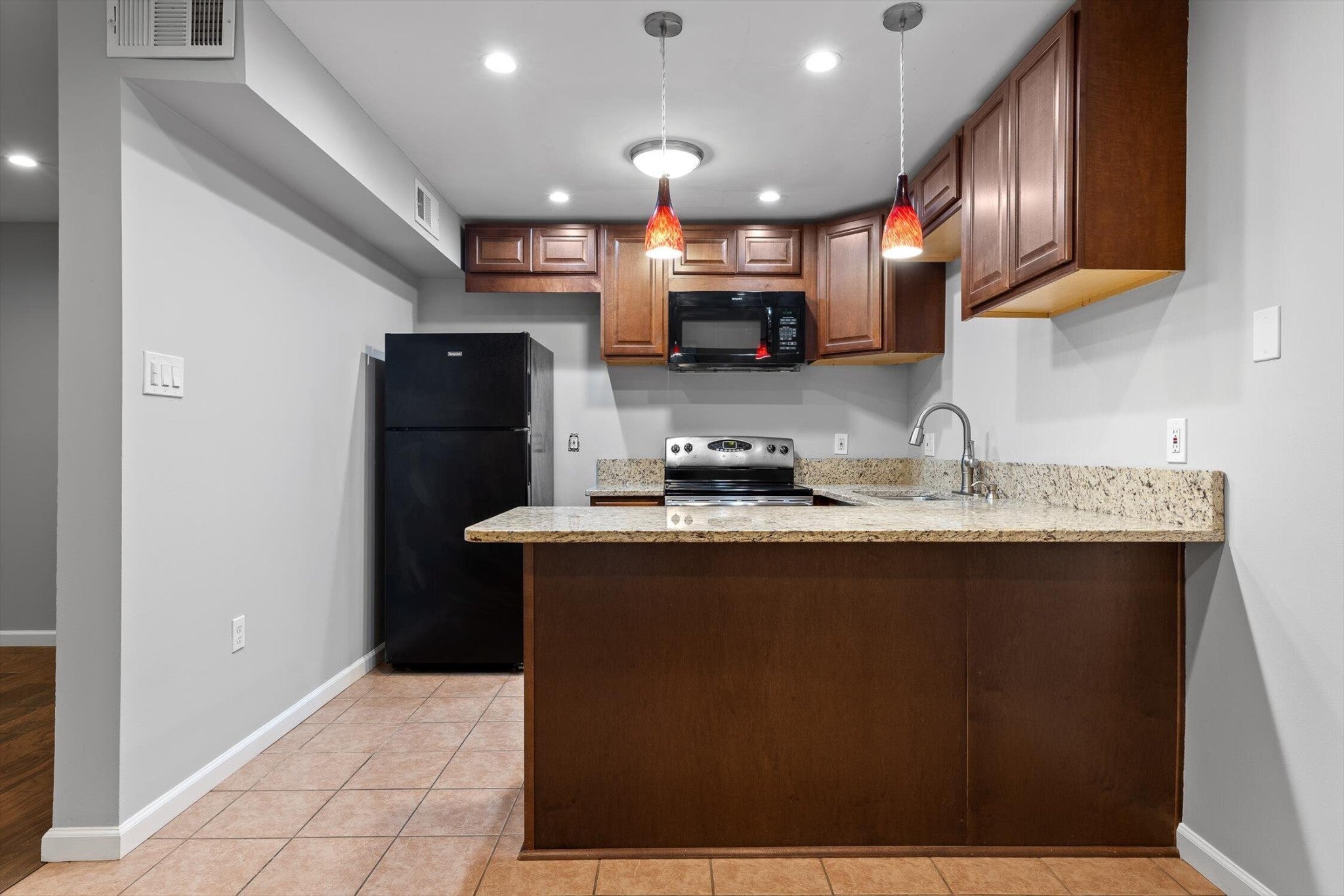 900 Mountain Creek Road 109
