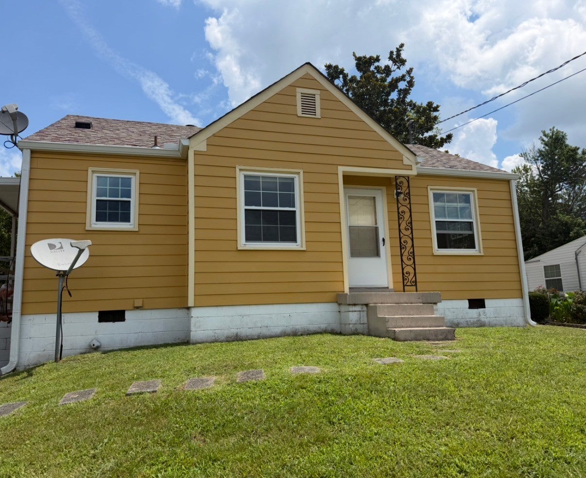 2-bed home for sale in Nashville, TN 37214, 2214 Maplecrest Dr 2214 Maplecrest Dr, Nashville TN 37214 2-bed home, photo 2 of 10