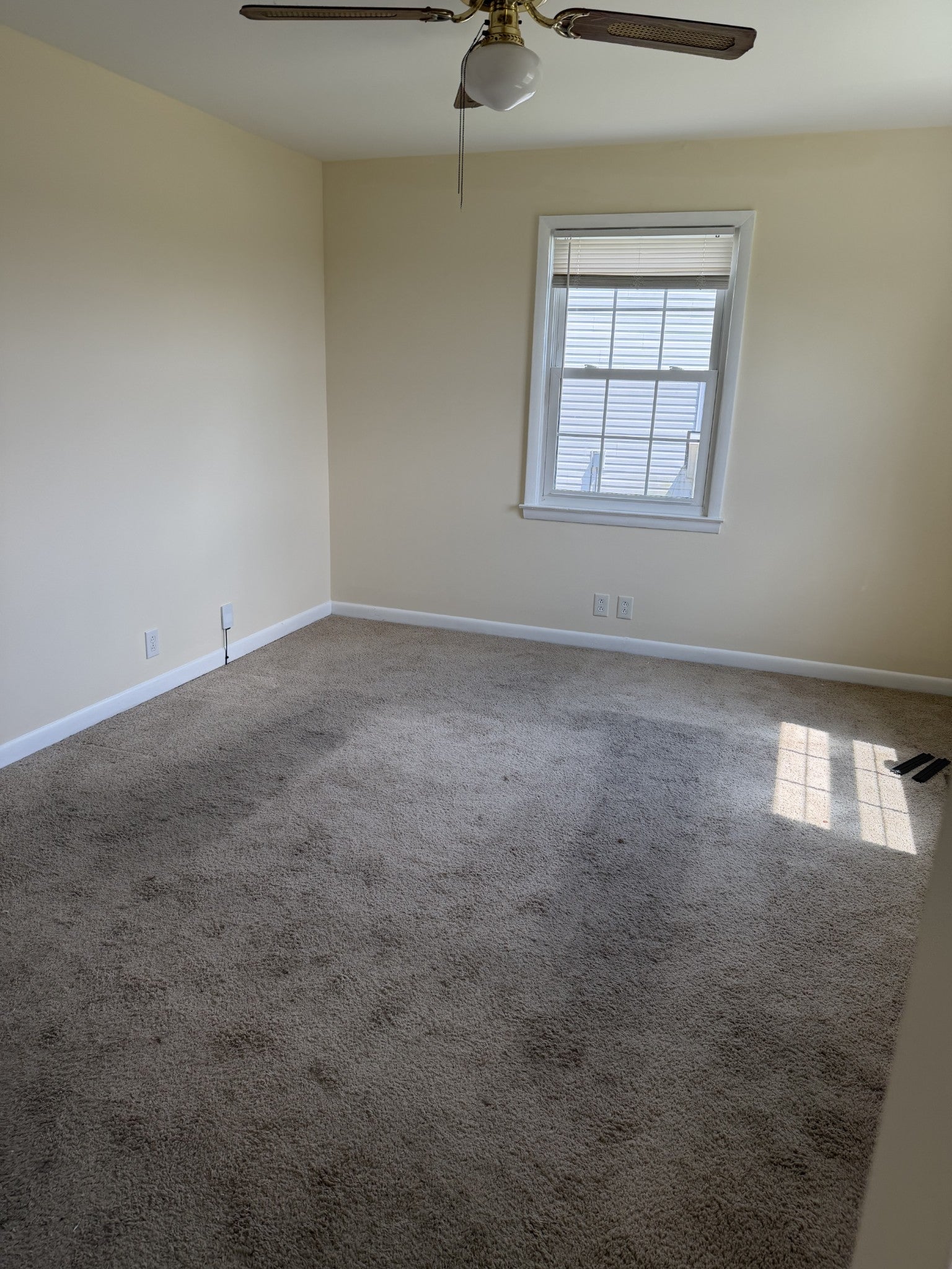 2-bed home for sale in Nashville, TN 37214, 2214 Maplecrest Dr 2214 Maplecrest Dr, Nashville TN 37214 2-bed home, photo 5 of 10