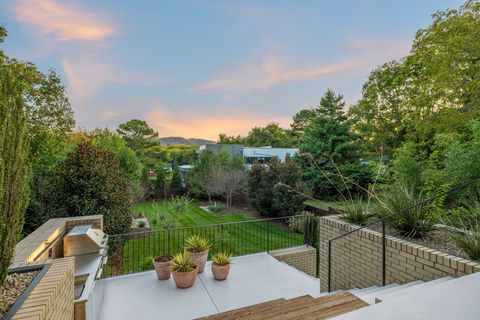 937 Glendale Ln Nashville TN 37204