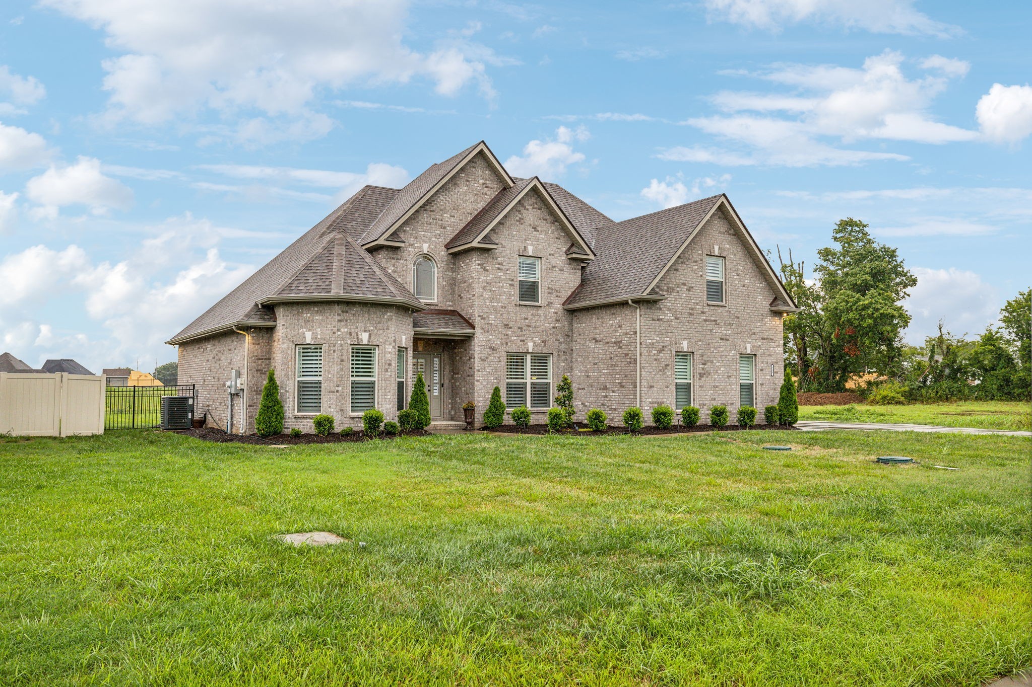 718 Walnut Grove Rd