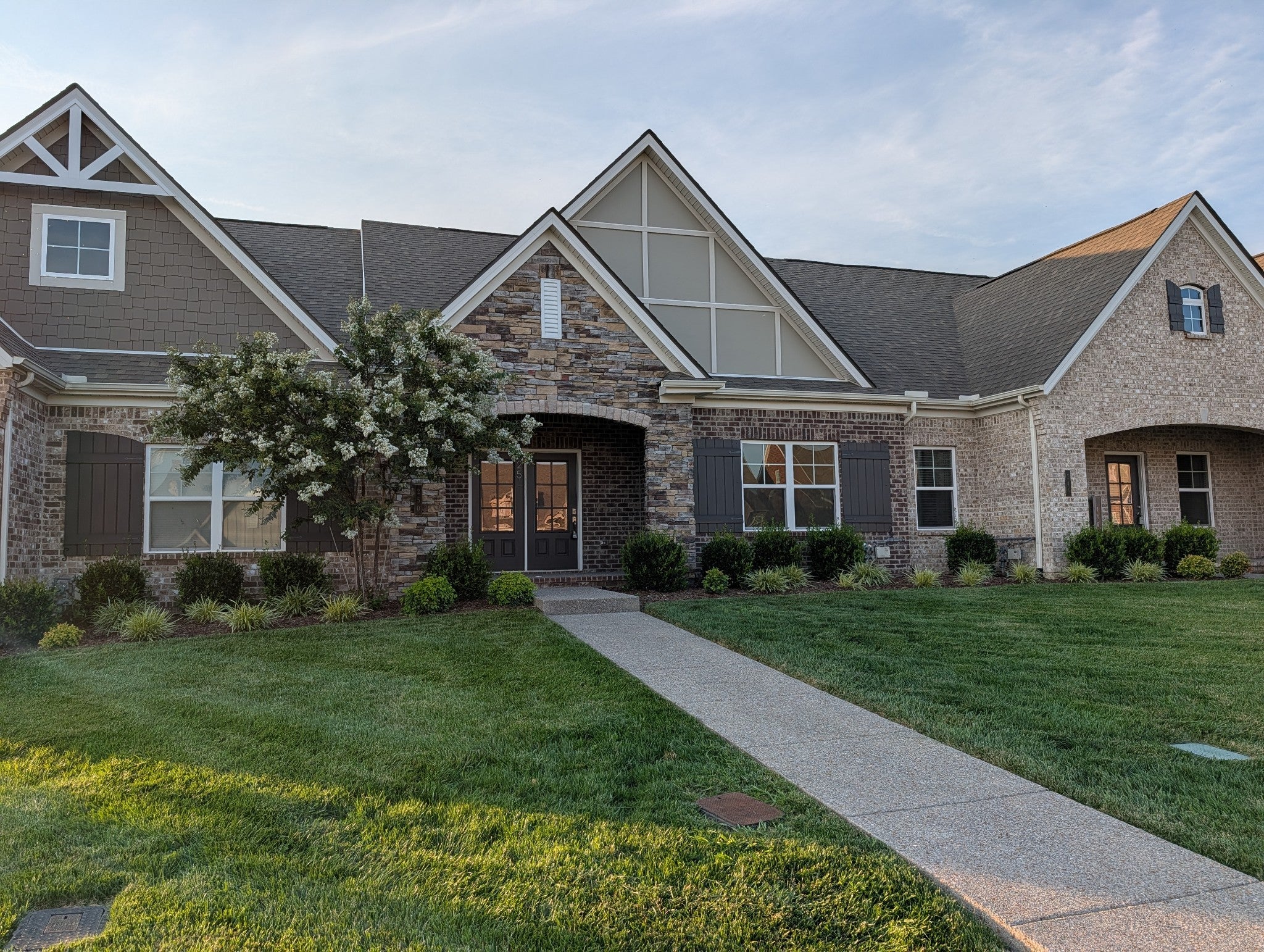 250 Cloverbrook Way