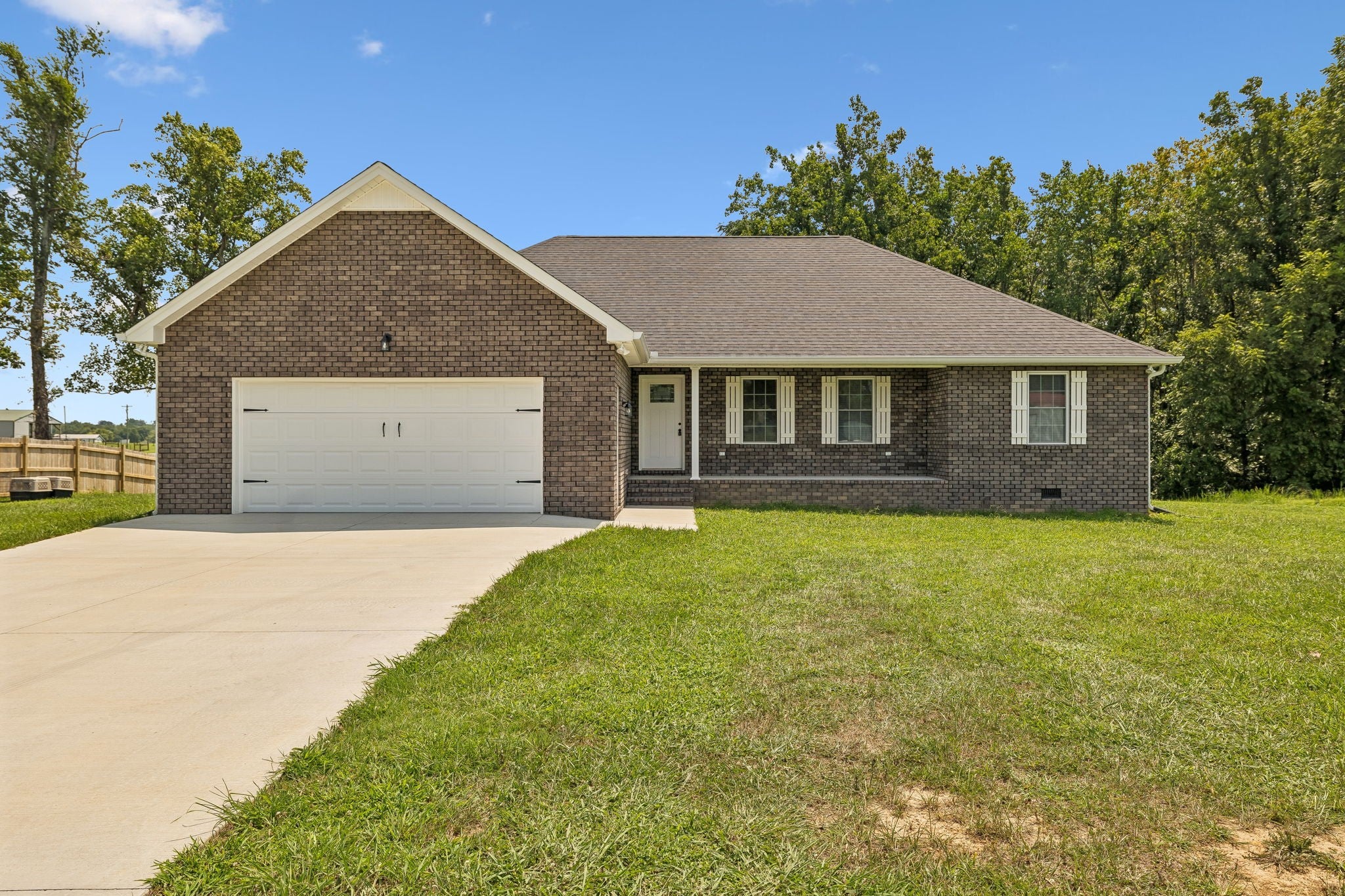 73 Marys Ln