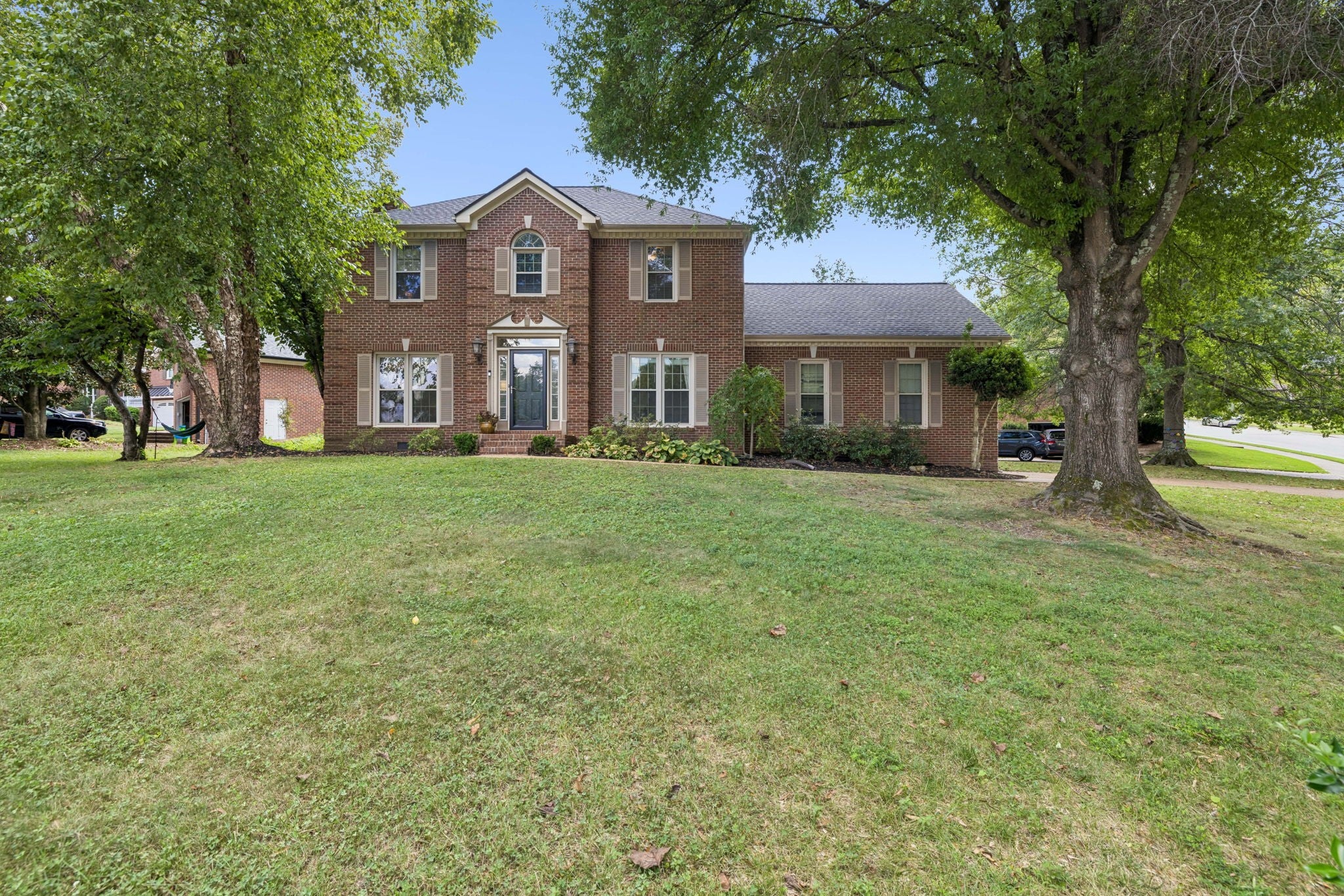 208 Heathersett Dr